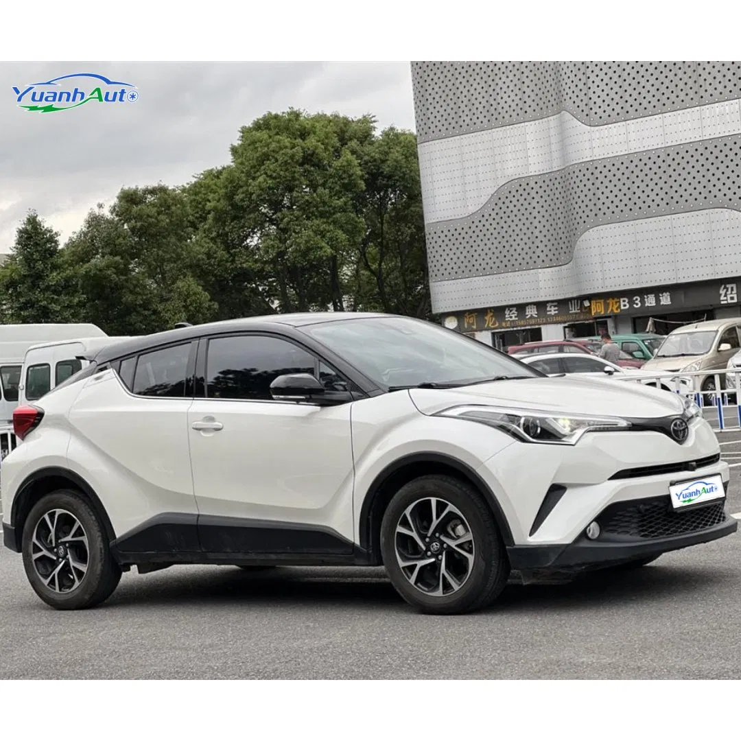 2020 Toyota C-HR vehicle photo 7