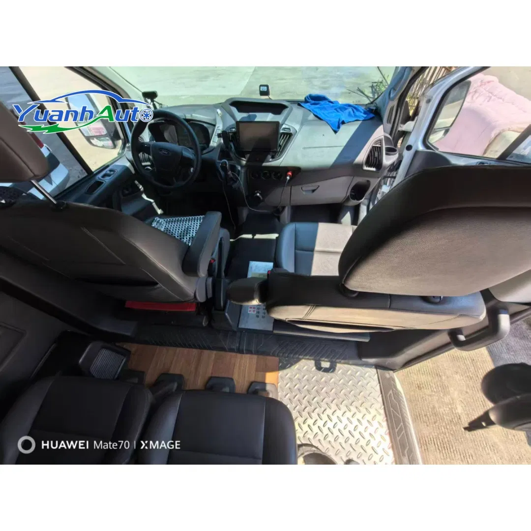 2023 JMC Jiangling Tourneo Van — source image 12