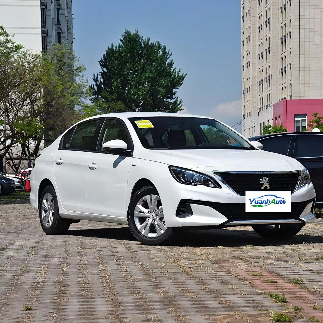 2013 Peugeot 408 vehicle photo 4