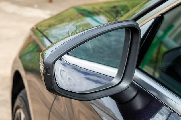 2017 Kia K3 Petrol Sedan — source image 18