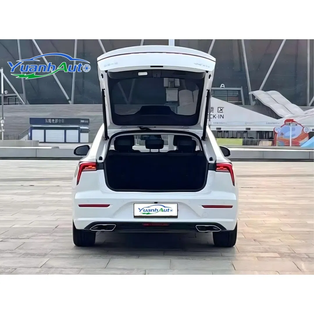 2022 BESTUNE B70 vehicle photo 7