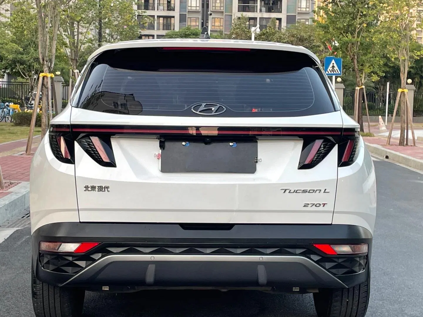 2022 Hyundai Tucson Petrol SUV — source image 5