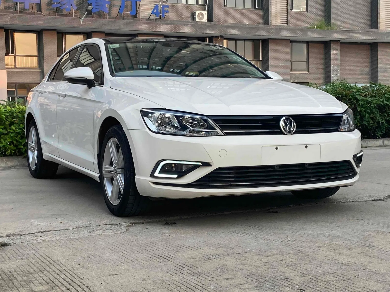 2018 Volkswagen Lamando 1.4T Petrol Sedan — source image 10