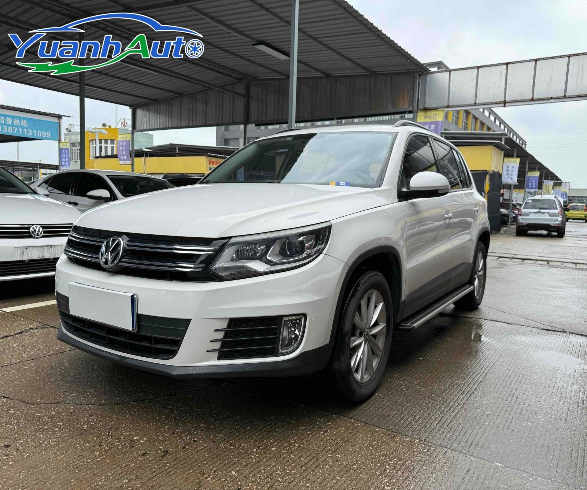 2017 Tiguan vehicle photo 1