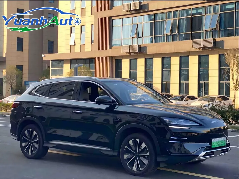 2025 BYD Song Plus Premium Electric SUV — source image 12