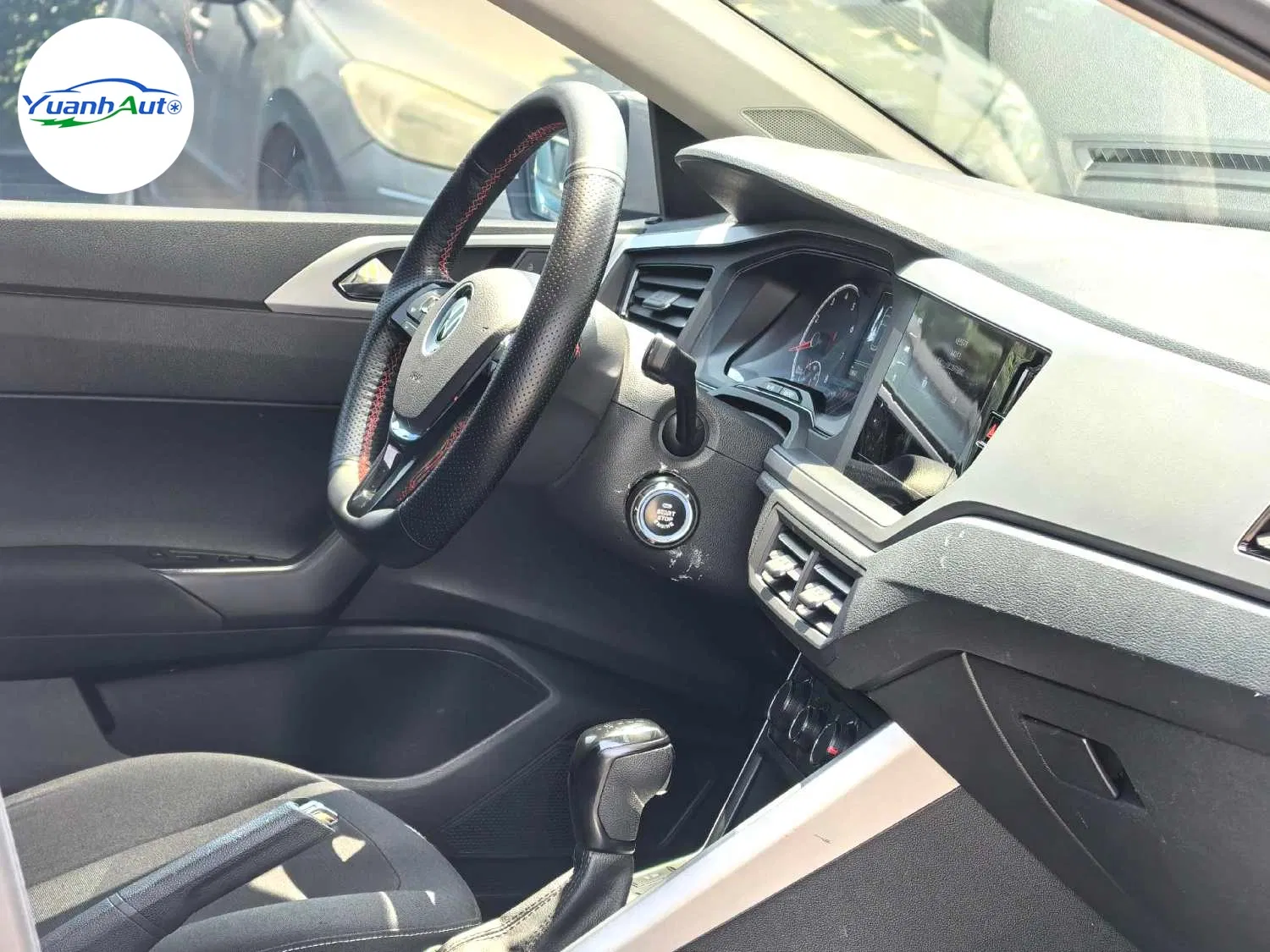 2023 VW Polo vehicle photo 7