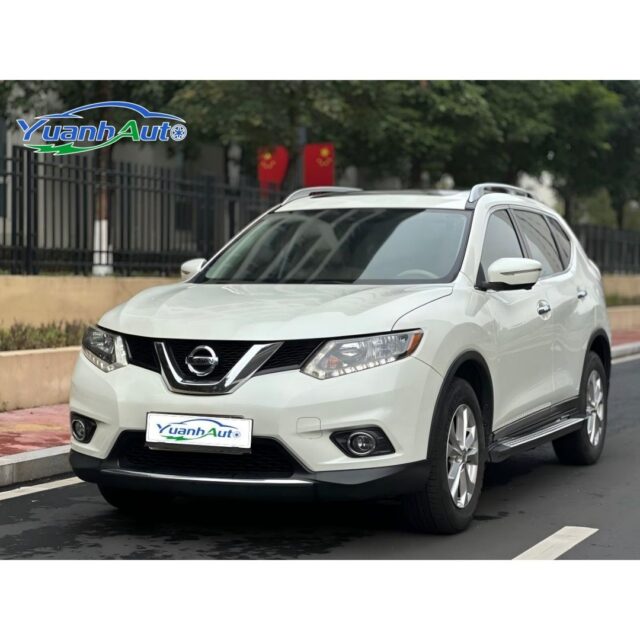 2014 Nissan X-TRAIL vehicle photo 1