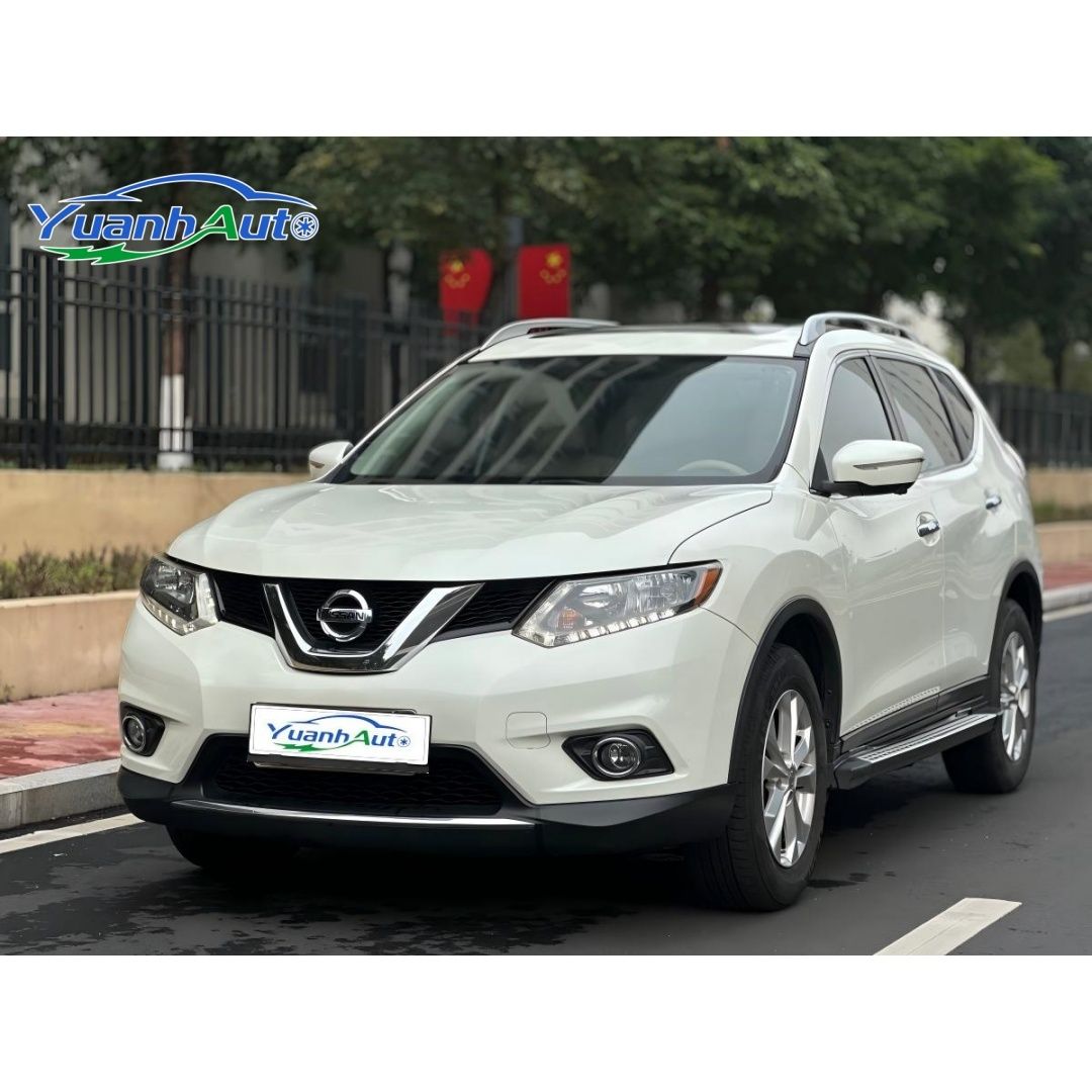 2014 Nissan X-TRAIL vehicle photo 1
