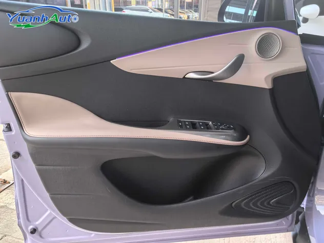 2025 BYD Dolphin Fashion Electric — source image 16