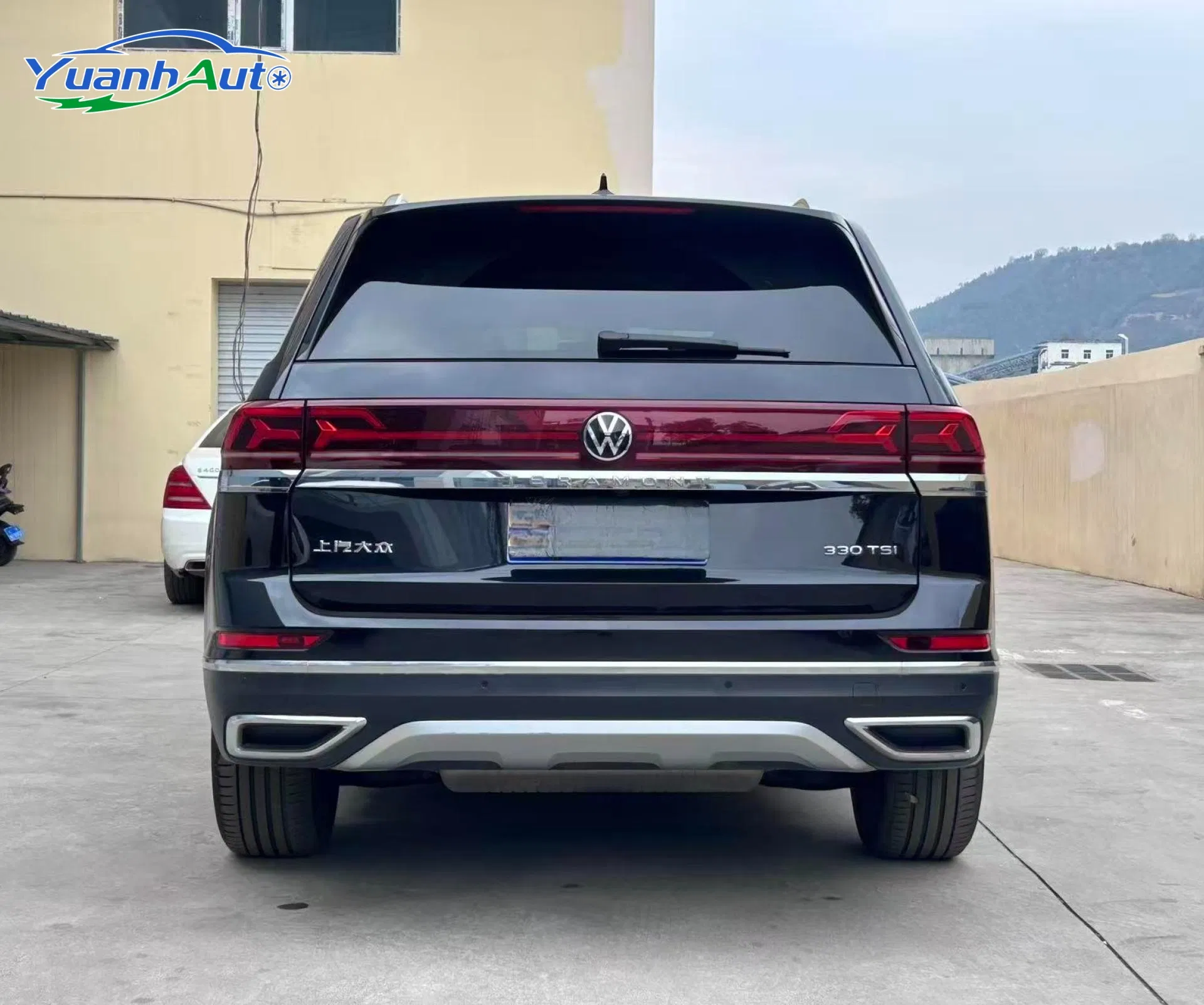 2021 Volkswagen Teramont Petrol SUV — source image 11