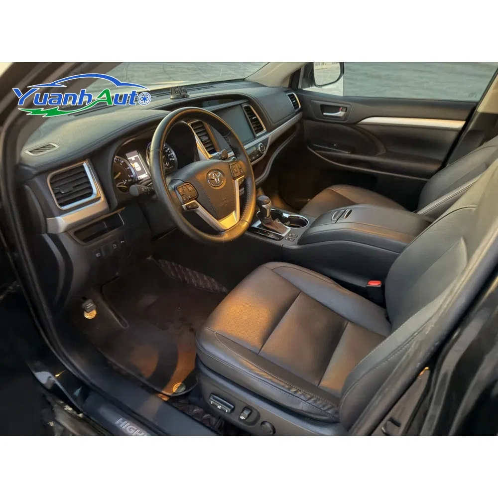 2021 Toyota Highlander Luxury 2.0T SUV — source image 11