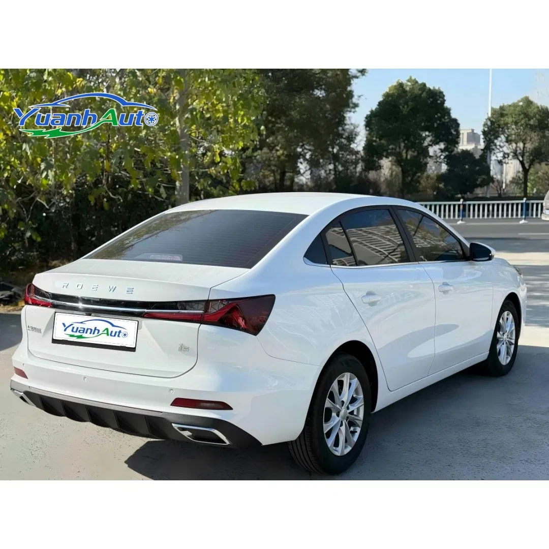 2025 Roewe i5 Luxury 1.5L Petrol Sedan — source image 16