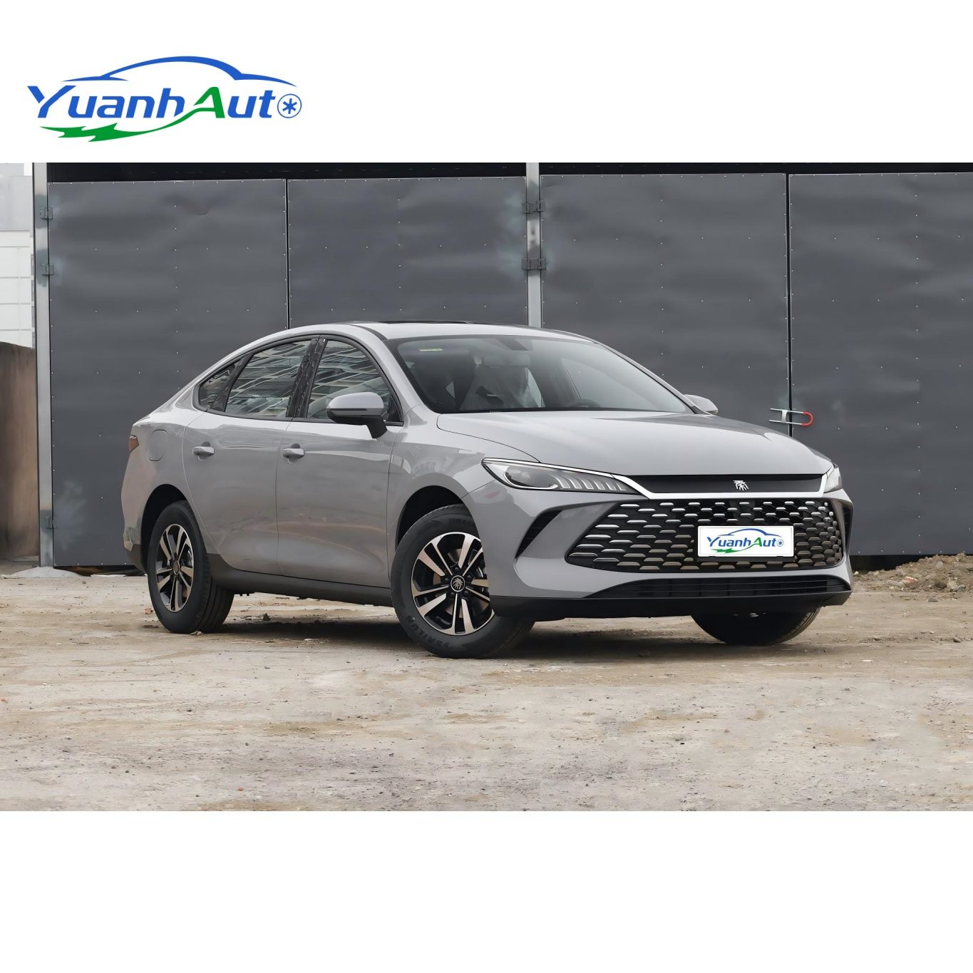 BYD Qin Plus DM-i vehicle photo 1