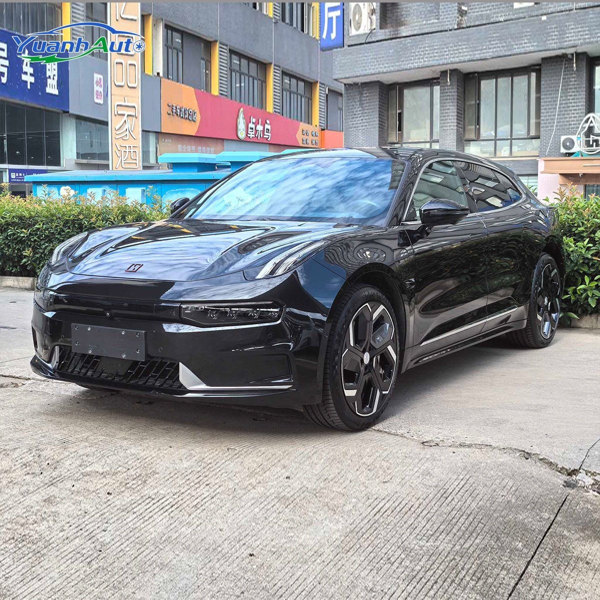 2021 Zeekr 001 Electric Hatchback — source image 1