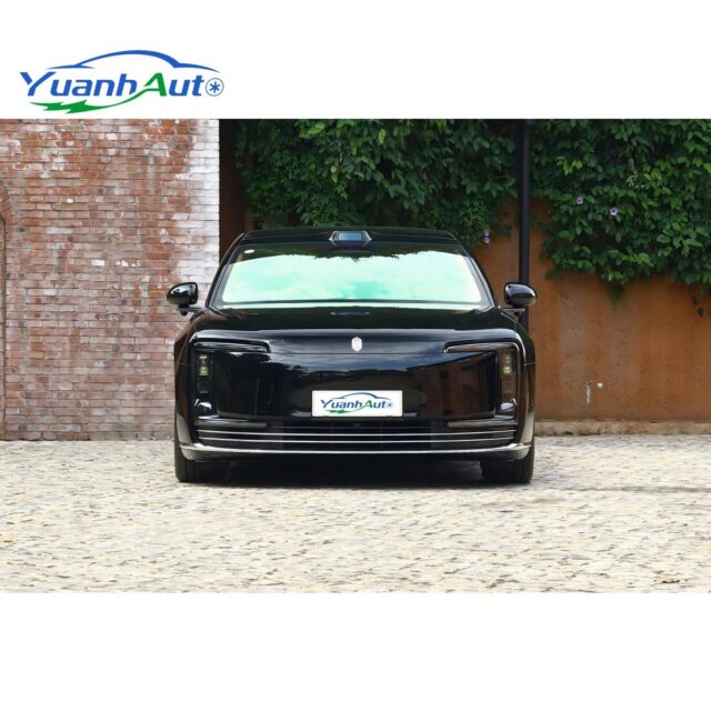 S800 vehicle photo 1