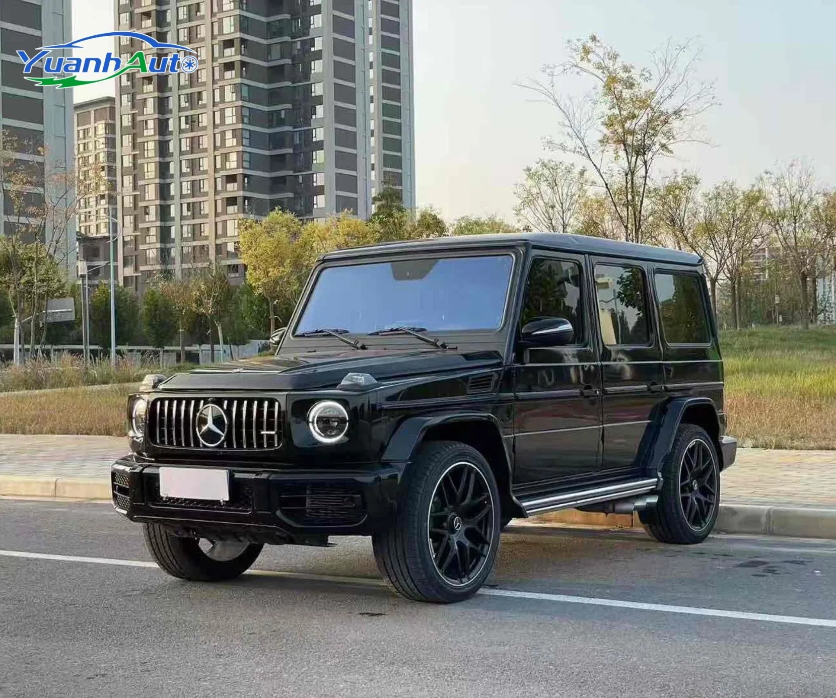 2018 Mercedes-Benz Benz G-Class vehicle photo 5