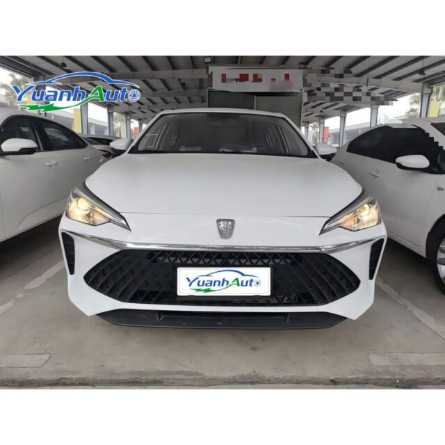 2023 Roewe i5 vehicle photo 1