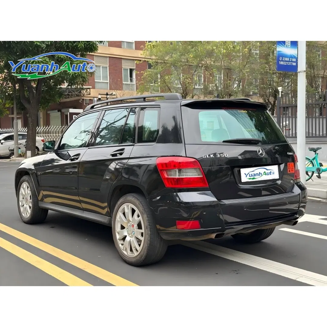2011 Mercedes-Benz GLK vehicle photo 3