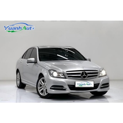 2013 C-Class vehicle photo 1