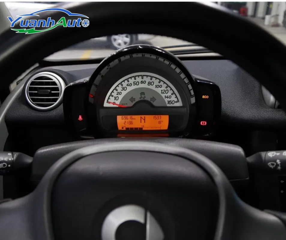 2011 smart 1.0 MHD Petrol — source image 13