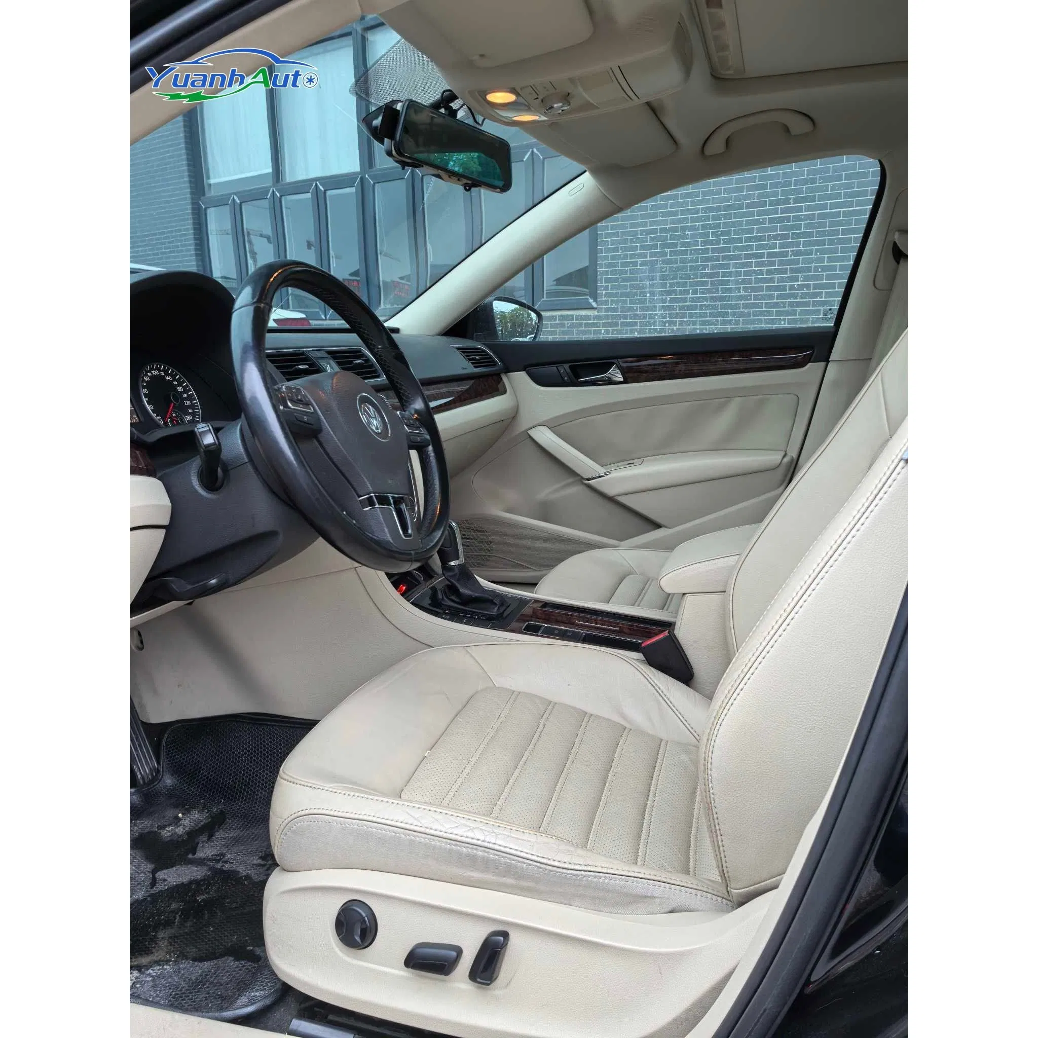 2011 Passat vehicle photo 7
