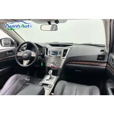 2012 Subaru Outback Luxury SUV — source image 17