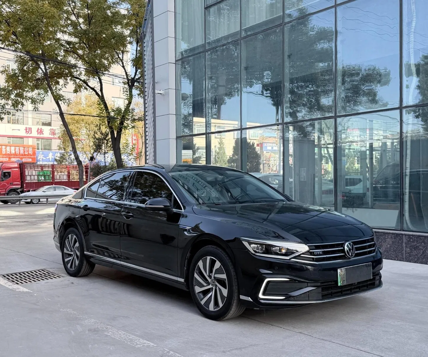 2022 Volkswagen Magotan GTE Hybrid Sedan — source image 4