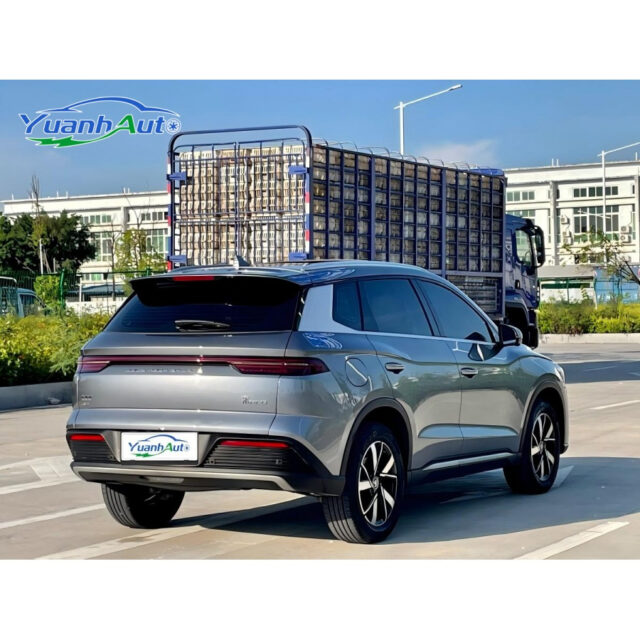 2023 BYD Song Pro vehicle photo 1