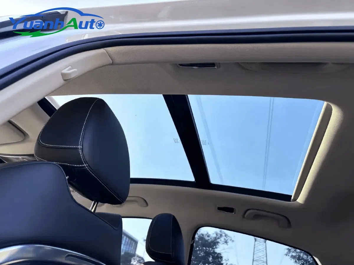 2020 Geely Tugella Petrol SUV — source image 9
