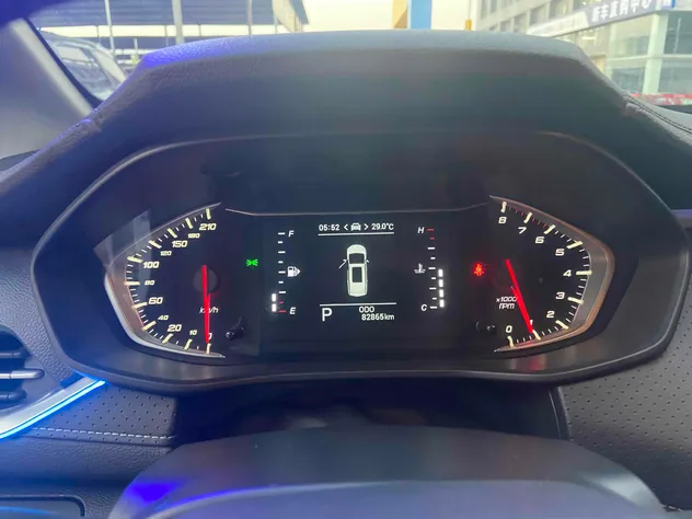 2020 Maxus G50 1.5T Petrol — source image 17