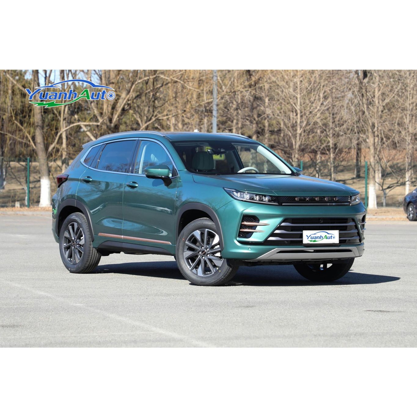Chery Exeed LX vehicle photo 1