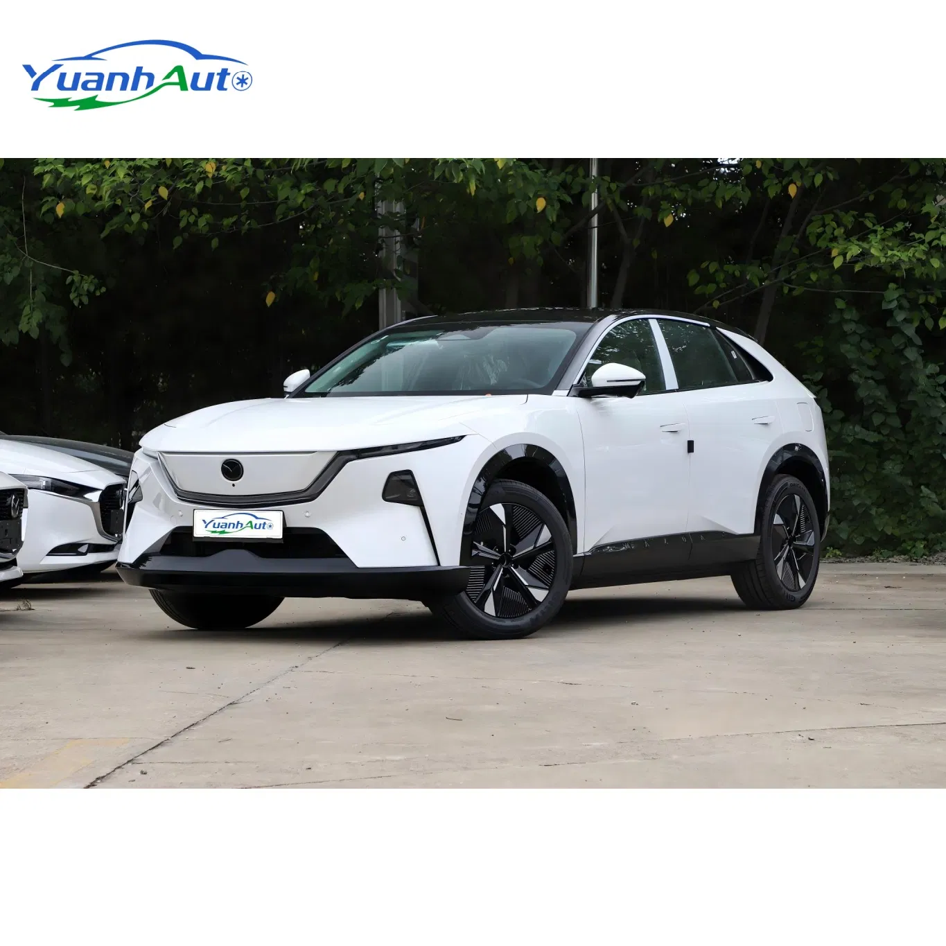 Mazda EZ-60 vehicle photo 3