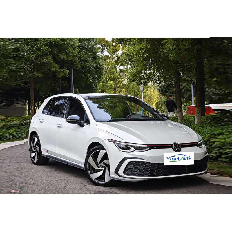 2016 Golf vehicle photo 4