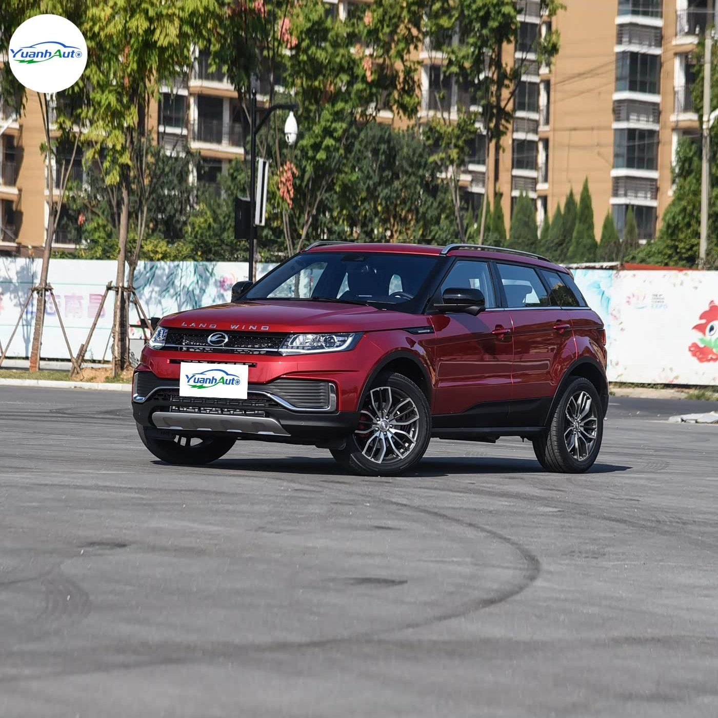 Landwind X7 vehicle photo 1