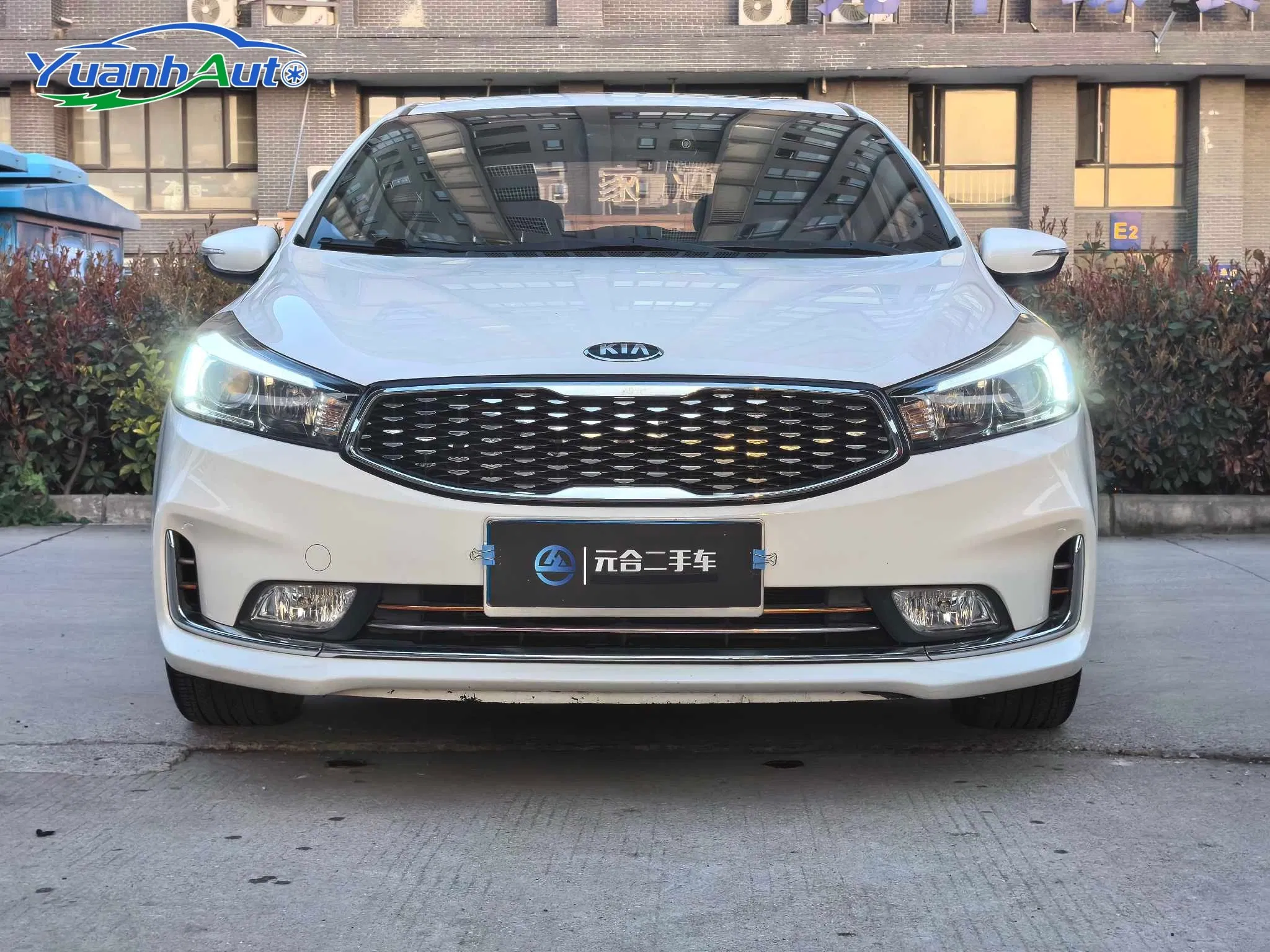 2017 Kia K3 Petrol Sedan — source image 4