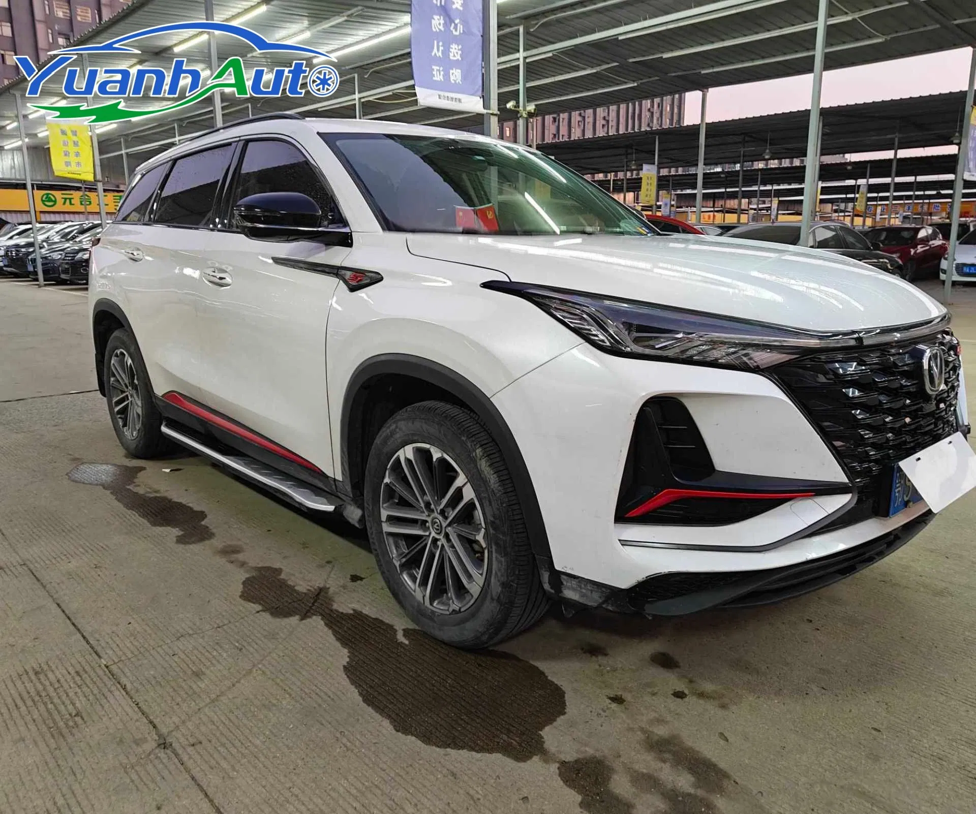 2021 Changan CS75 vehicle photo 4