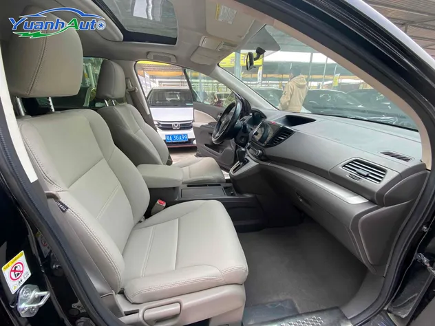2013 Honda CR-V Petrol SUV — source image 17