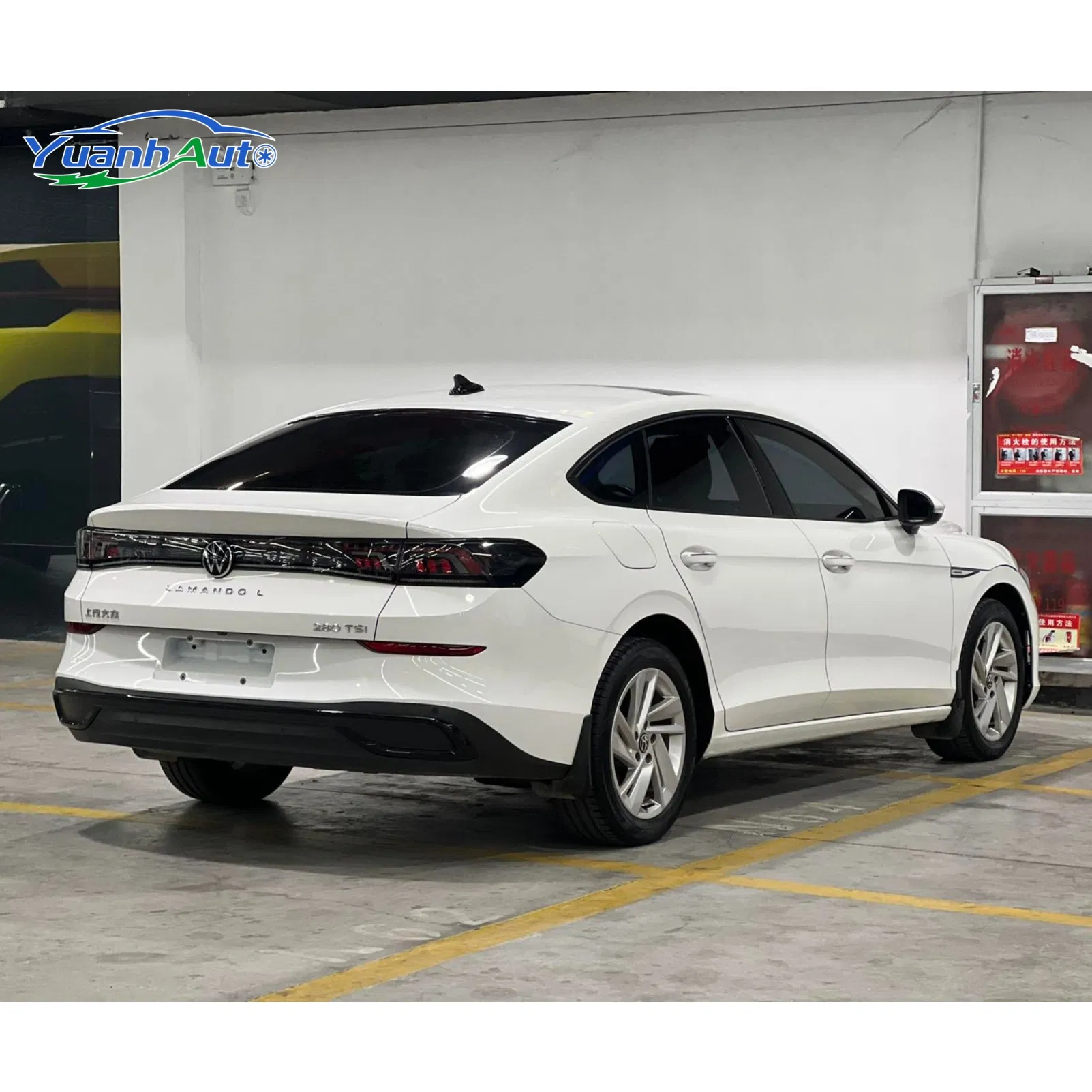 2022 VW Lamando vehicle photo 5