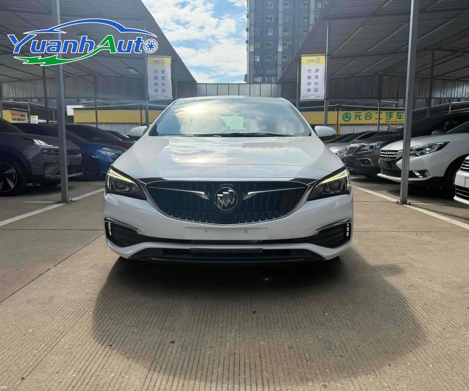 2018 Buick Verano Sedan — source image 9