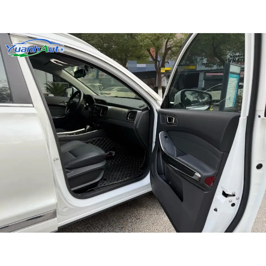 2018 Chery Tiggo 8 SUV — source image 5