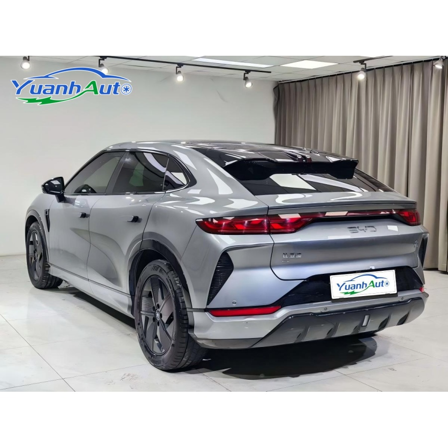 2024 BYD Song L vehicle photo 7