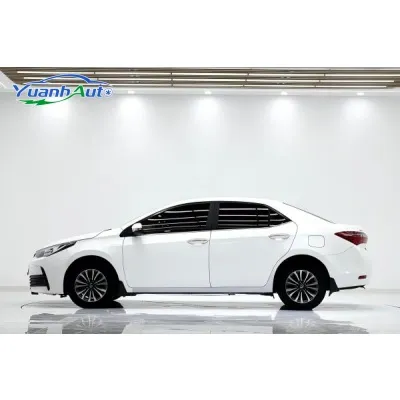 2017 Toyota Corolla 1.2T Petrol Sedan — source image 11