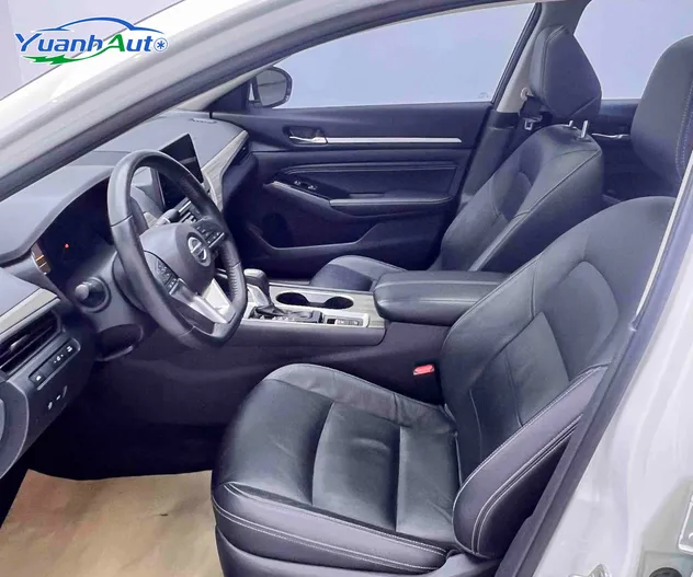 2021 Nissan Teana Petrol Sedan — source image 10