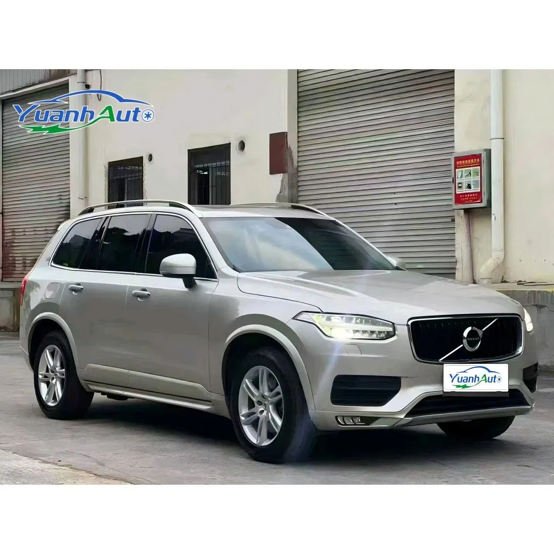 2015 Volvo XC90 Petrol SUV — source image 10