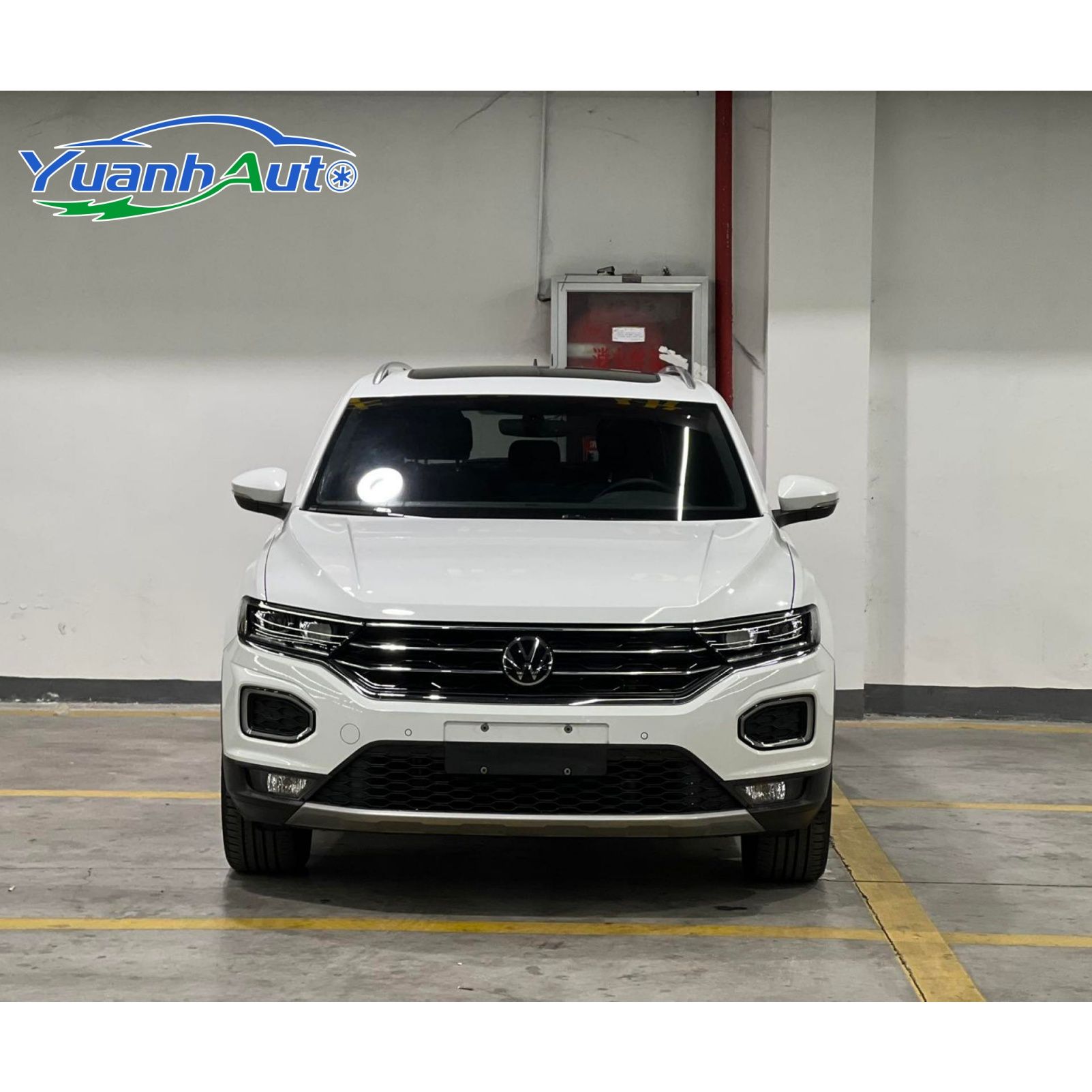 2021 T-Roc vehicle photo 1
