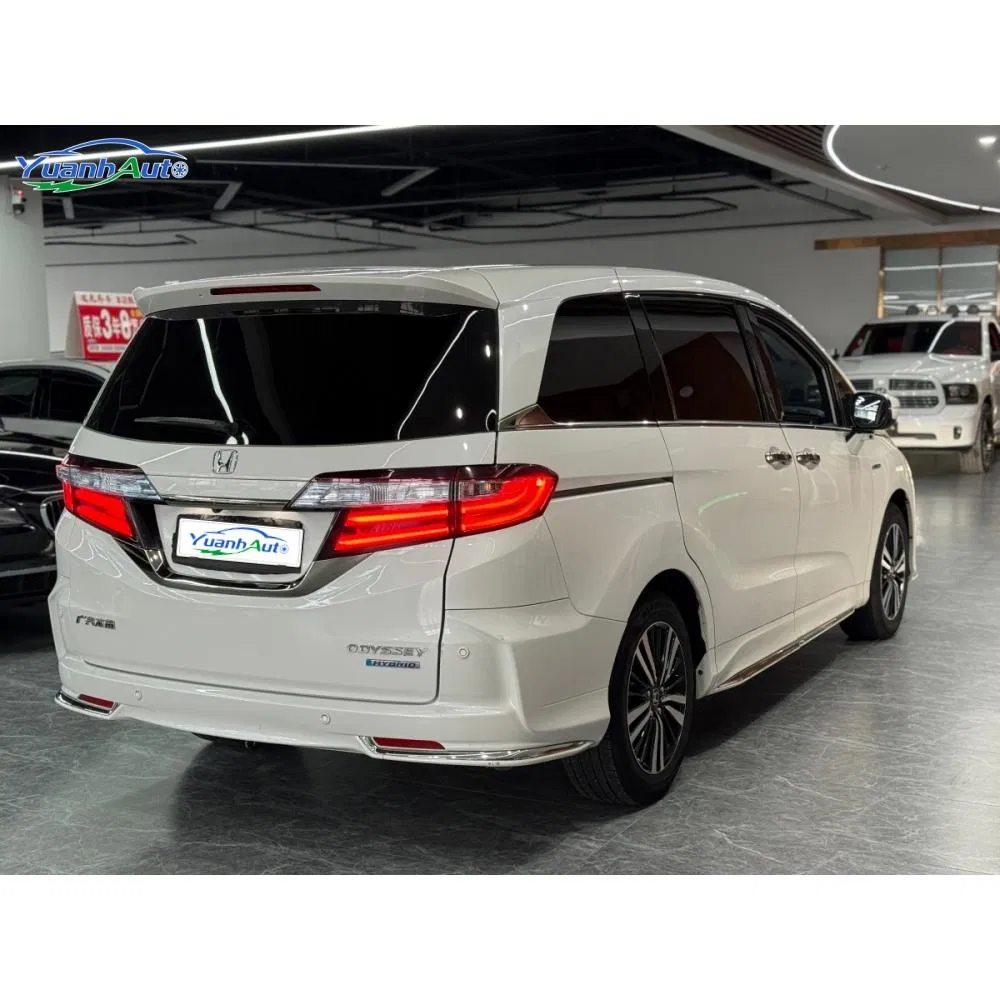 2021 Honda Odyssey Premium 2.0L Petrol — source image 11