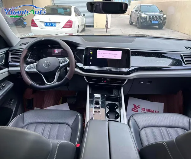 2021 Volkswagen Teramont Petrol SUV — source image 15