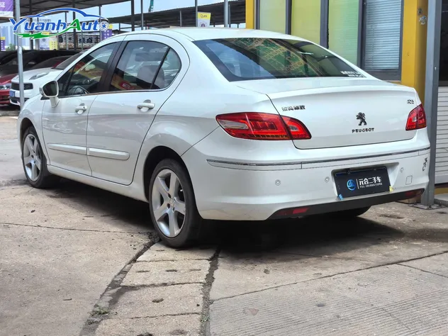 2013 Peugeot 408 Petrol Sedan — source image 20