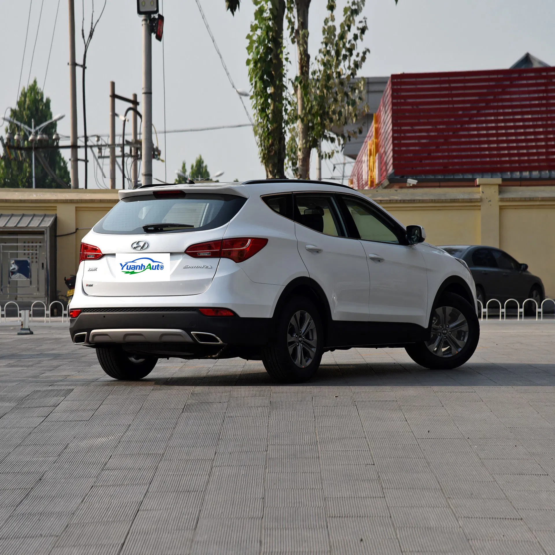 2024 Hyundai Santa Fe 2.0T Petrol SUV — source image 13