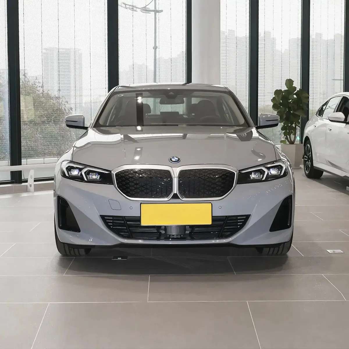 2026 BMW i3 eDrive vehicle photo 7